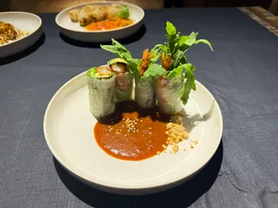 Sommerrollen mit Erdnusssauce